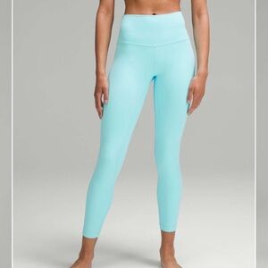 Lululemon Align High-Rise Pant 25"
Cyan Blue